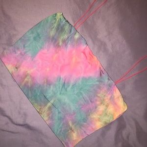 RAINBOW CROP TOP